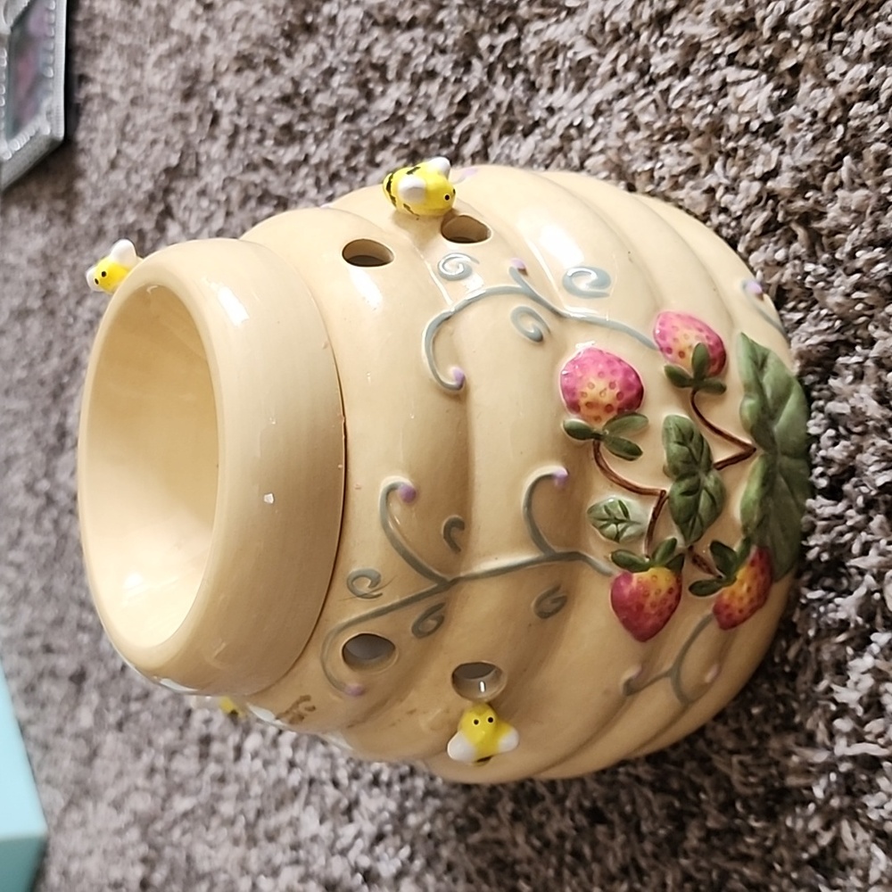 Party Lites Garden Beehive Aroma Melts Warmer